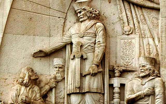 انوشیروان ساسانی، پادشاهی دادگر و ایده آل / تارا فرهید
